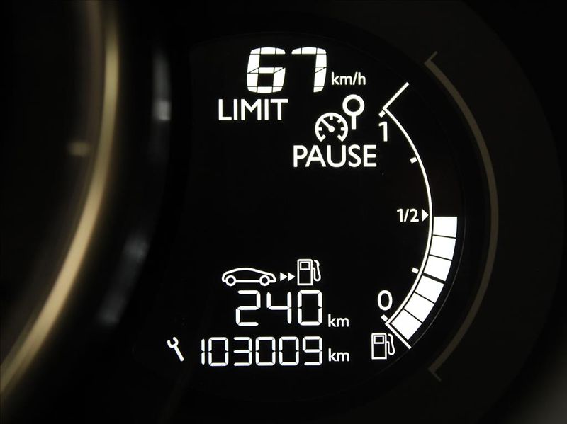 DS Automobiles DS3 1,2 PureTech 96kW Sport Chic - fotka 21 z 21