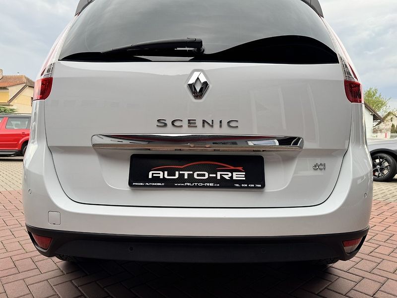 Renault Scénic (2013) 1.5dCi Digi Klima Polokůže - fotka 41 z 48