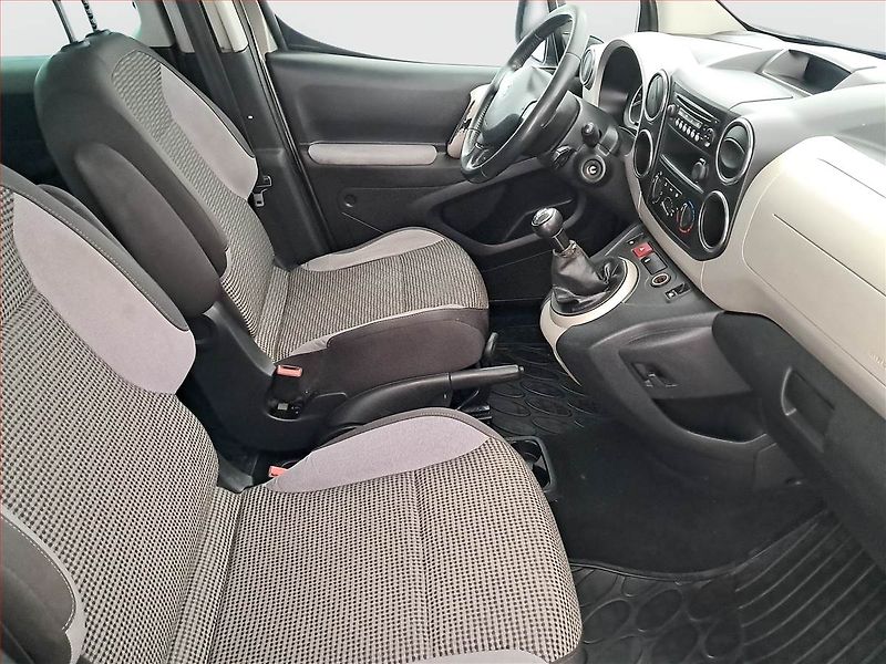 Peugeot Partner (2013) Outdoor 1.6 HDi, 5Míst, ČR - fotka 9 z 15
