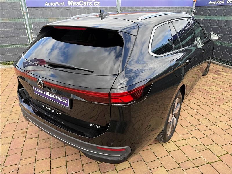 Volkswagen Passat 1.5 eTSI Business/HUD/ERGO - fotka 6 z 28