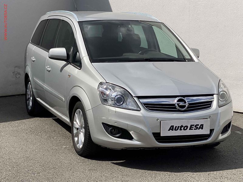 Opel Zafira (2014) 1.8, Family - fotografie inzerátu