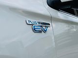 Mitsubishi Outlander 2.4i+HYBRID 4x4 SERVISKA TAŽNÉ - náhled 26