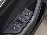 Škoda Octavia 2,0 TDi MT Ambition 67tkm. ČR - náhled 17
