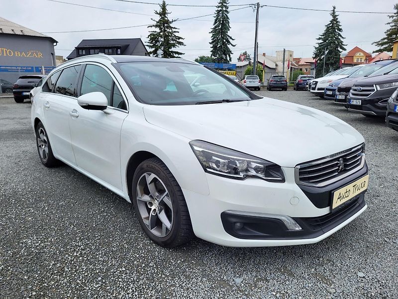 Peugeot 508 2.0 BlueHDi 180k EAT6 ALLURE - fotka 6 z 48