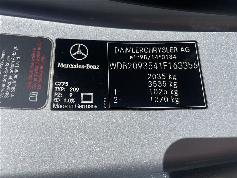 Mercedes-Benz CLK 3,0 i V6 170kw Ambiente TOP st - fotka 27 z 41