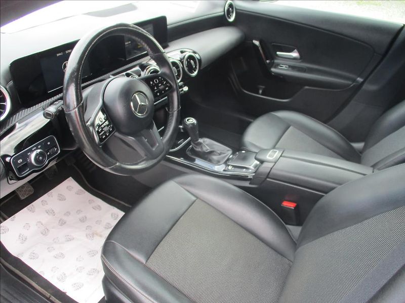 Mercedes-Benz CLA 1,5 180D, digiklima,servis, - fotka 16 z 51