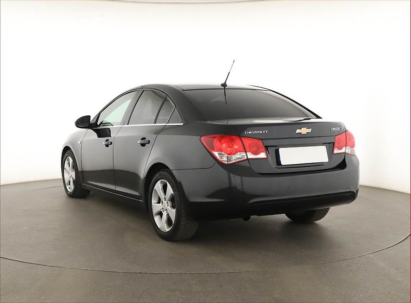 Chevrolet Cruze (2010) 2.0 VCDi, ČR,1.maj, CZ doklady - fotka 4 z 15