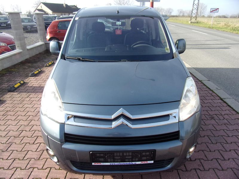 Citroën Berlingo (2009) 1,6i KLIMA VÝHŘEV  - fotka 5 z 31