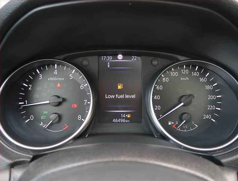 Nissan Qashqai (2018) N-Connecta 1.2 DIG-T - fotka 11 z 23