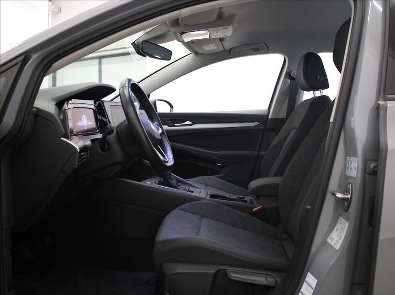 Volkswagen Golf 1,0 TSi 81kW Life Výprodej! - fotka 6 z 19