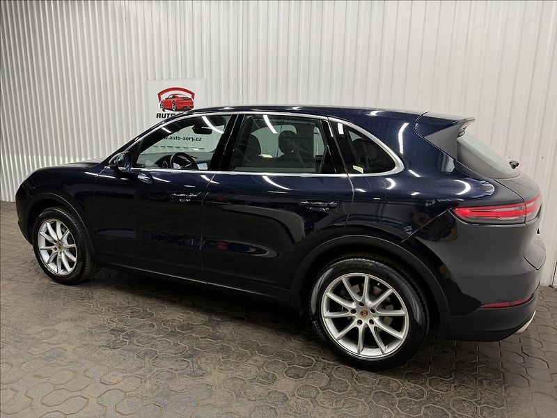 Porsche Cayenne 3.0 V6 250kW ACC LED 1MAJ DPH - fotka 5 z 40