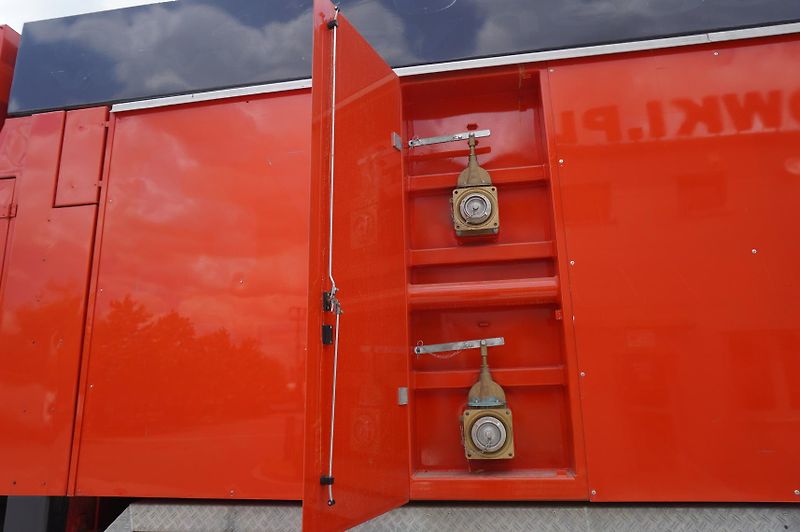 MAN TGS (2012) 35.440 8x4 / MTS SB299 vacuum  - fotka 15 z 24