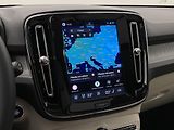 Volvo XC40 B4 DARK ULTRA AUT CZ - náhled 40