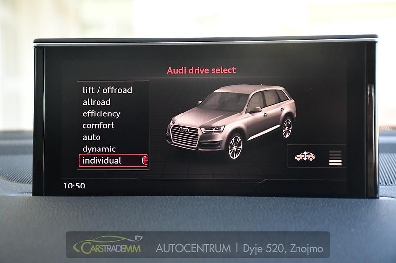 Audi Q7 3.0TDi Q. VZDUCH S-LINE 2xALU - fotka 41 z 60