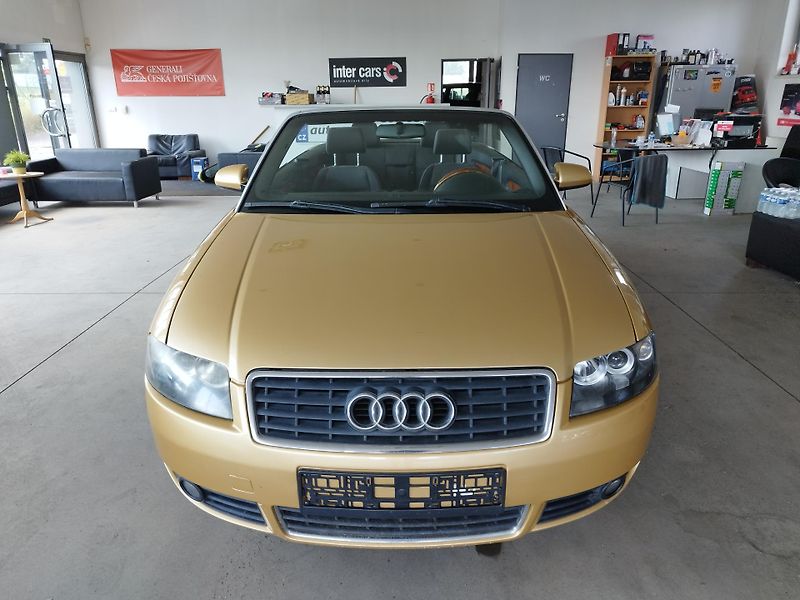 Audi A4 (2003) 2,5TDI,120KW,MANUÁL,ALU - fotka 2 z 16