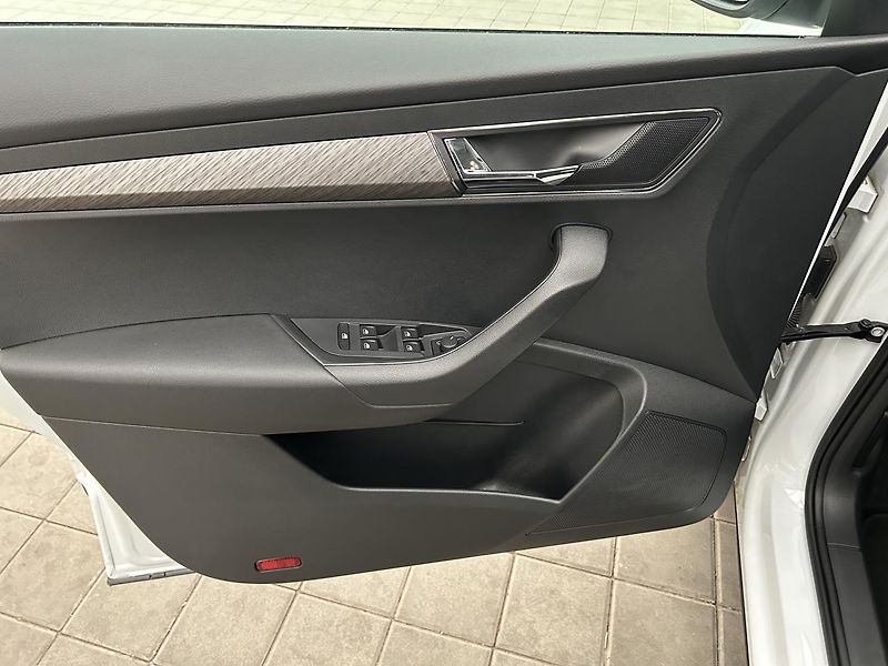 Škoda Karoq 2.0 TDI 4x4 Style - fotka 6 z 21