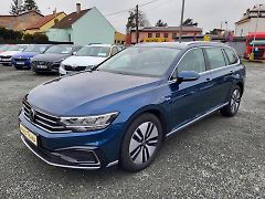 Volkswagen Passat 1.4 TSI PHEV GTE DSG HYBRID - fotografie inzerátu
