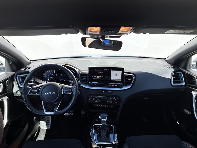 Kia ProCeed 1.6 T-GDI 150kW 7DCT GT - fotka 5 z 22