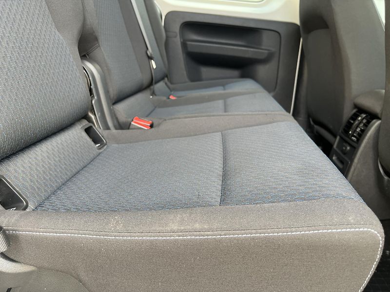 Volkswagen Caddy 2.0TDi 4x4 ČR 1.MAJ odp.DPH - fotka 24 z 37