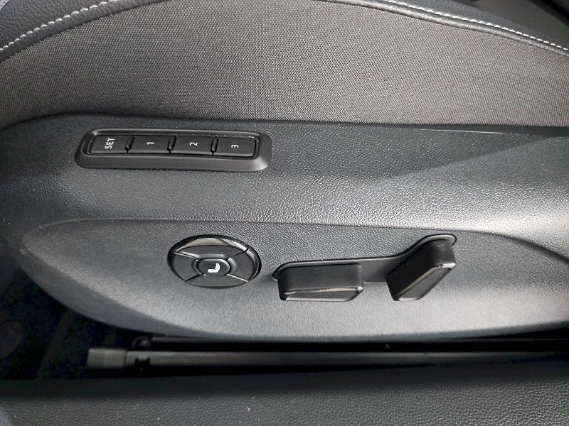 Škoda Superb (2025) 2.0TSi 195kW 4X4 SPORTLINE WEB - fotka 29 z 39