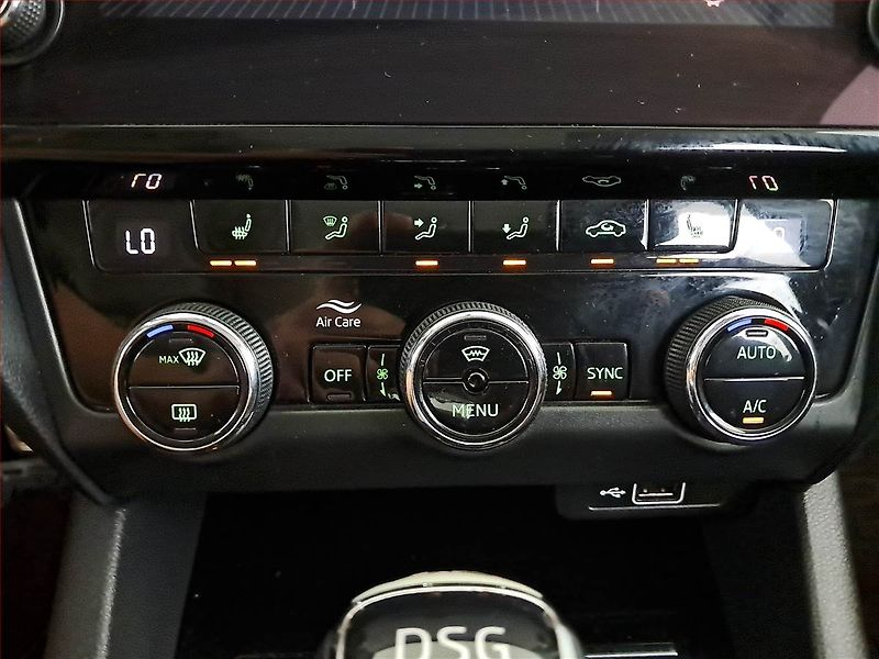 Škoda Octavia (2017) Scout 2.0 TDI, 4X4, Automat - fotka 20 z 20