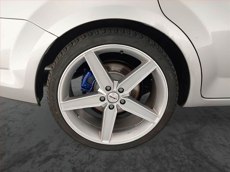 Ford Mondeo (2007) 2.5 Duratec, Park. senzory - fotka 15 z 18
