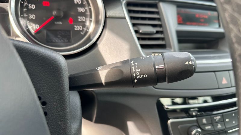 Peugeot 508 (2011) 2.0HDi 103kW*Allure*Servis*Alu - fotka 14 z 25