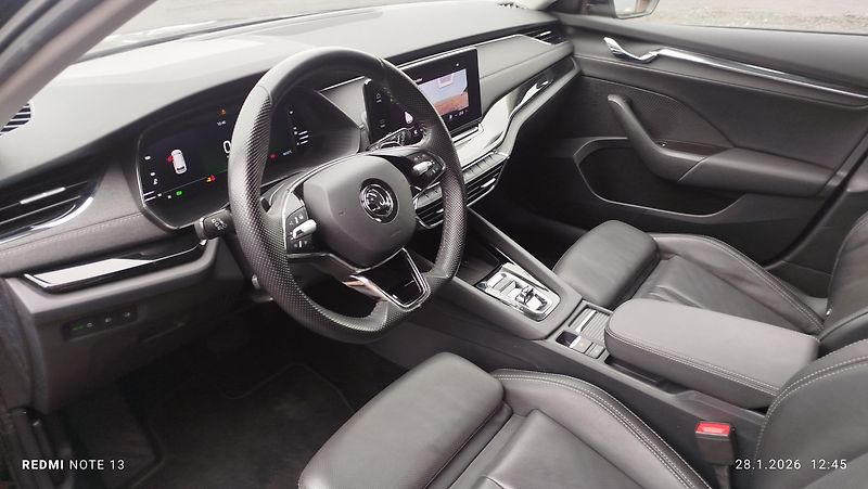 Škoda Octavia (2023) 2.0 TDi  4x4 - fotka 8 z 57