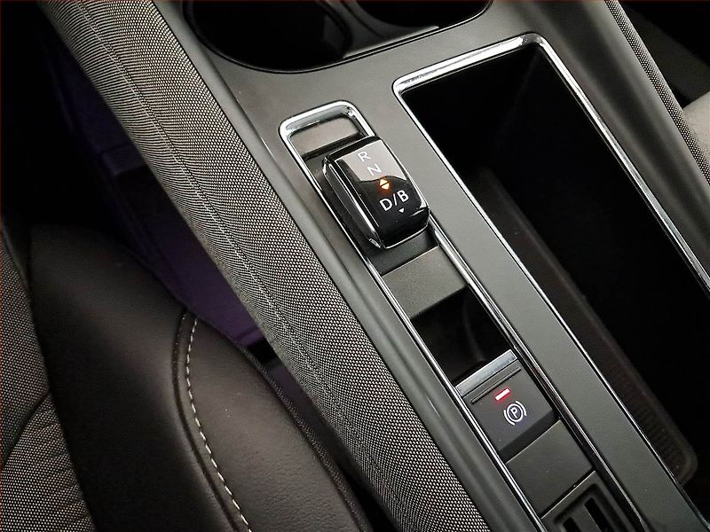 Škoda Enyaq (2021) iV 80 (82 kWh), SoH 78% - fotka 21 z 22