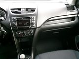 Suzuki Swift (2011) 1,3i KLIMA 4x4 VÝHŘEV USB - náhled 21
