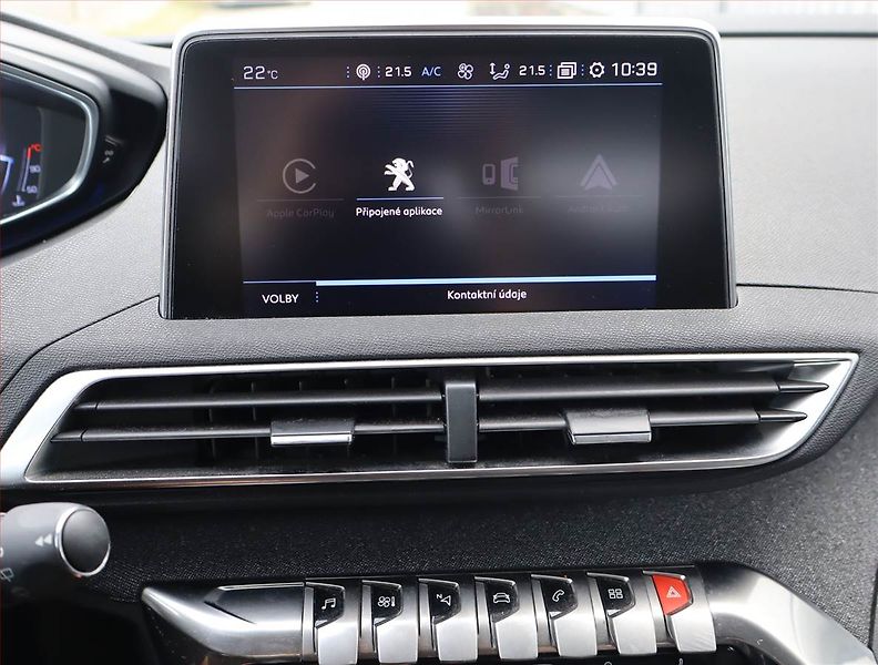 Peugeot 3008 (2019) Allure 1.2 PureTech - fotka 12 z 16