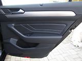 Volkswagen Passat Variant (2020) 2.0 TDI 110kW DSG  ACC - náhled 27