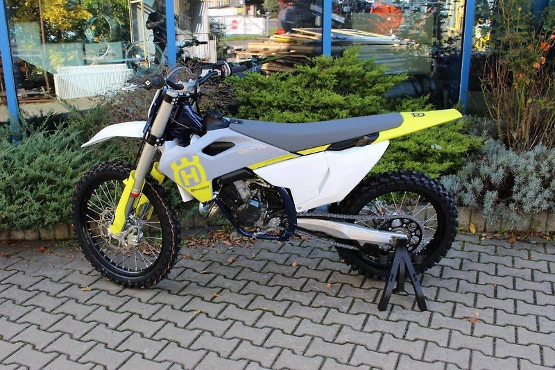 Husqvarna (2023) TC 125    2023  2T SKLADEM  SL - fotka 6 z 7