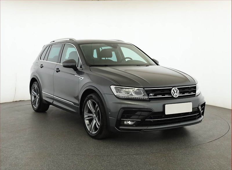 Volkswagen Tiguan (2019) R-Line 2.0 TDI - fotografie inzerátu