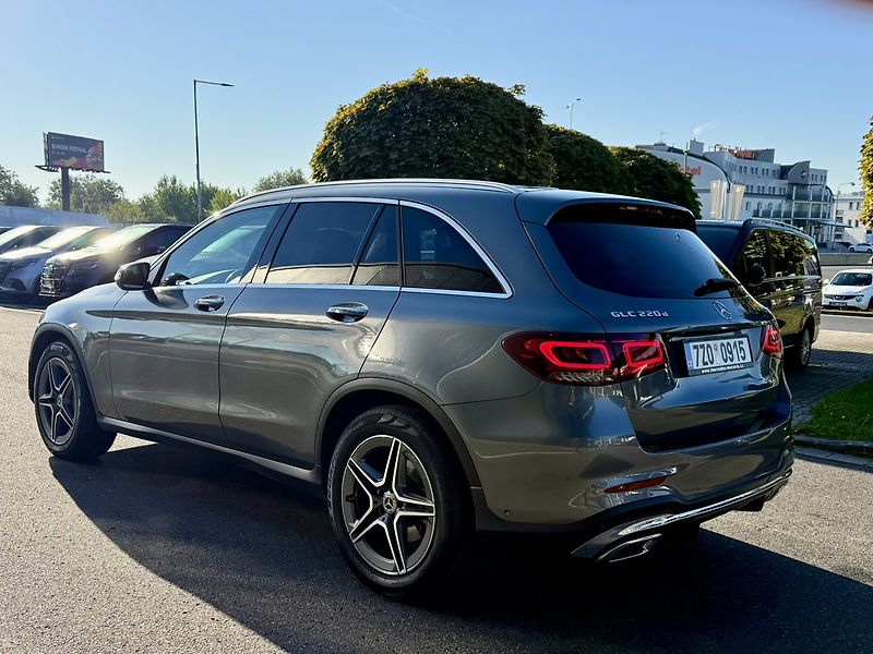 Mercedes-Benz GLC (2021) 220 d 4MATIC SUV - fotka 6 z 46