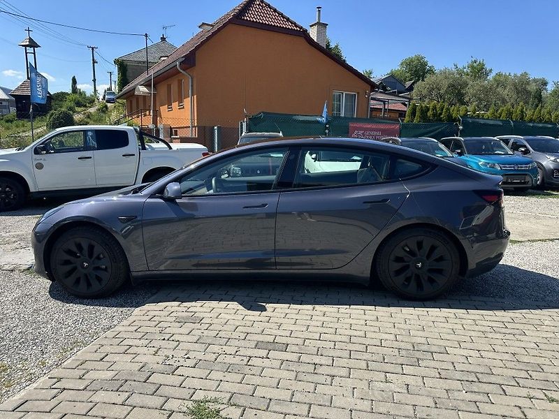 Tesla Model 3 Performance Dual AWD - fotka 8 z 28