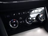 Škoda Superb 2,0 TDI 110kW Style DSG LED CZ - náhled 26