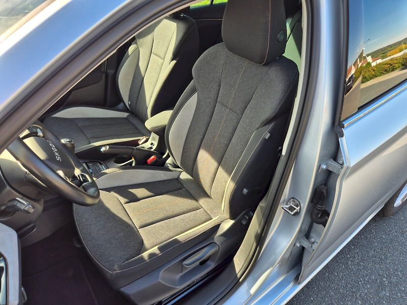 Škoda Scala (2025) Top Selection 1.0TSi 85kW 6°ma - fotka 12 z 30