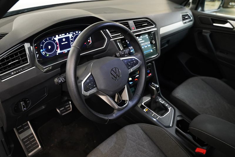 Volkswagen Tiguan - fotka 14 z 30