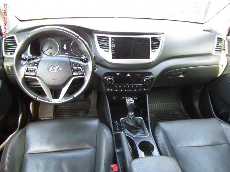 Hyundai Tucson (2016) 2.0 CRDi 4x4, ČR, Premium - fotka 8 z 25