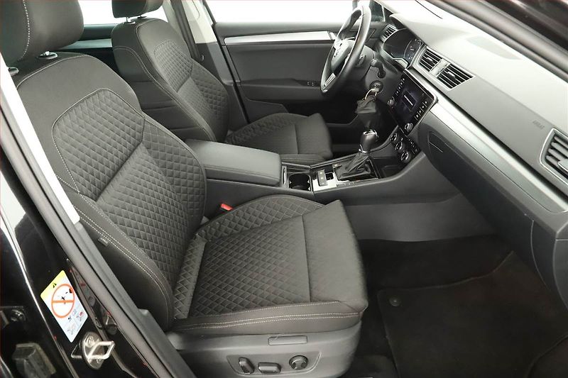 Škoda Superb (2019) 2.0 TDI, Automat, Serv.kniha - fotka 7 z 16