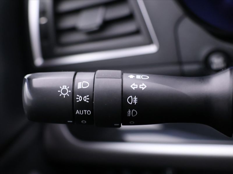 Subaru Outback 2,5 i 129kW Aut. AWD CZ Sport - fotka 19 z 36