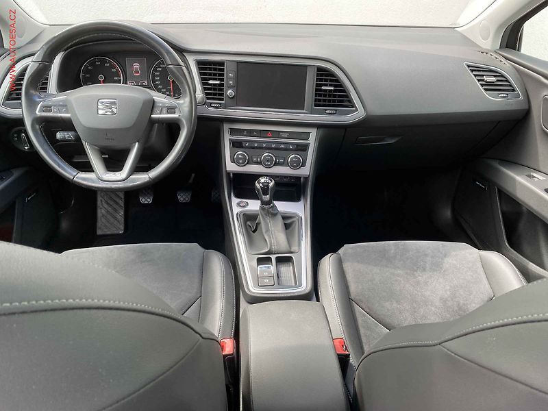 Seat Leon (2017) 1.8 TSi, Xcellence, +ALU - fotka 8 z 19