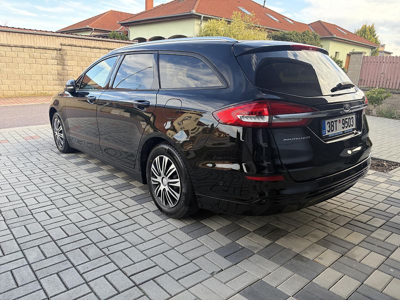 Ford Mondeo (2019) Ford Mondeo Combi 2019 - fotka 4 z 15