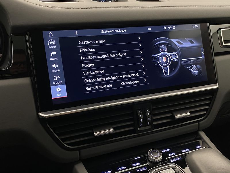 Porsche Cayenne E-HYBRID 250kW AWD AUT CZ - fotka 105 z 111
