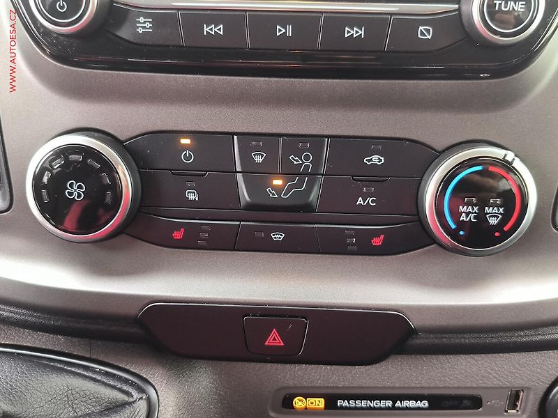 Ford Transit Custom (2019) 2.0TDCi L1 5míst, TREND - fotka 16 z 20