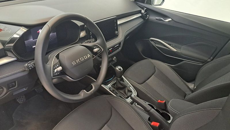 Škoda Fabia (2025) Top Selection 1,0 TSI 85 kW - fotka 10 z 24