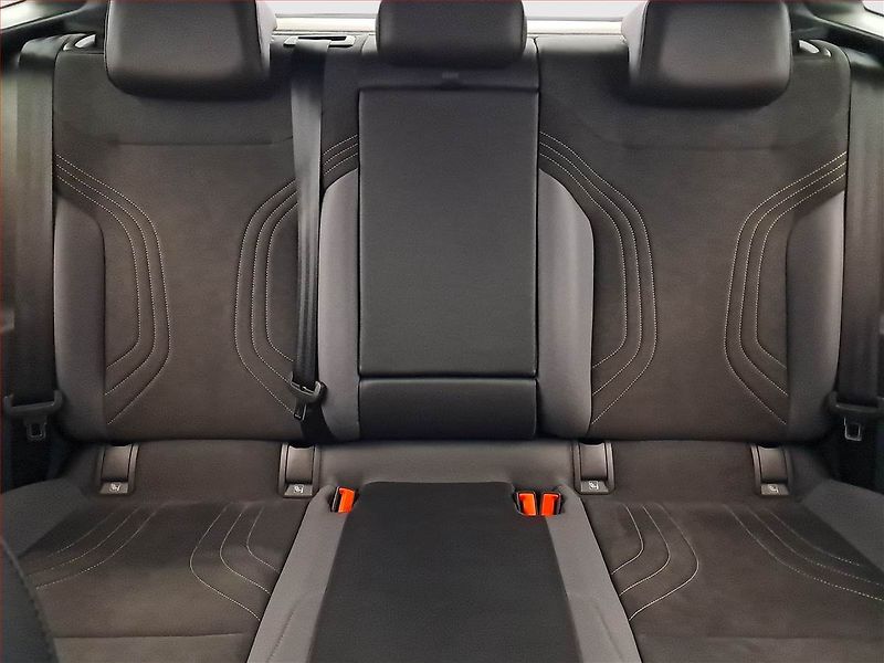 Volkswagen ID.5 (2023) Pro Perf. (82 kWh), SoH 92% - fotka 10 z 30