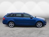 Škoda Octavia Combi 2,0 TDI RS - náhled 8