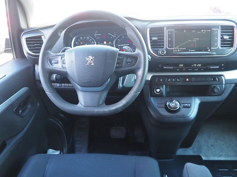 Peugeot Traveller (2018) Business 2.0 B-HDI, AT, Long - fotka 18 z 38